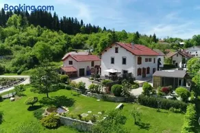 Gite des Monts Jura - Image 1