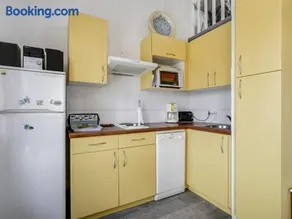 Charmante maison T2 avec mezzanine, terrasse et parking, à 350m de la plage – idéal pour 4 personnes - FR-1-521-51 - Image 3