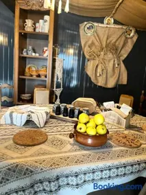 Cabana Rustic - Image 1