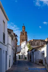 Encanto histórico en Carmona -Tu refugio en pleno casco histórico - Image 3