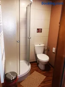 Senec vilka na jazere - Image 5