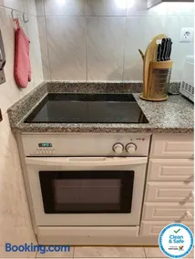 Oporto Cavadas House - Image 1