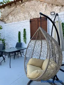 Ma Maison Nafplio - Image 2