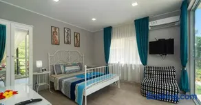 Takamakasky Villas - Image 2