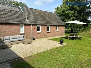 Knus huisje met palletkachel - Image 2