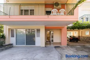 Holiday House In Epanomi - Image 4