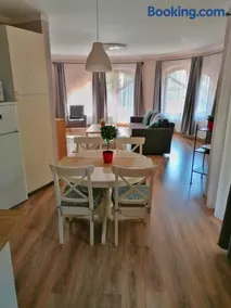 Pannonia Apartman - Image 5