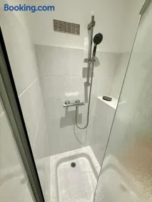 Zéphyra Studio DELUXE dans résidence Privée avec Patio à proximité - Image 5