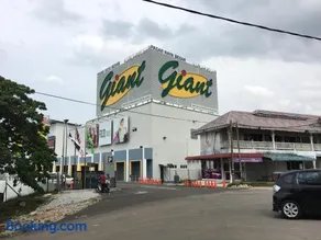 Grand Business Hotel - Image 4