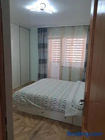 Cazare Apartament - Image 4