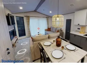 Sherwood Lodge - Image 3