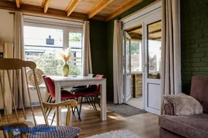 Sfeervolle bungalow op vakantiepark Baarland - Image 4
