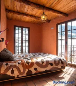 Cosy Apartment in Ubrique with Mountain View, 60 sqm - Image 1