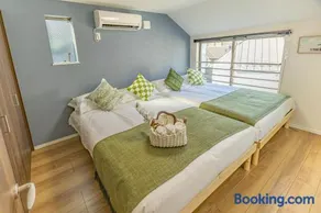 7 min walk from JR Yamanote Line Uguisudani Spacious 4-Bedroom House near Ueno & Asakusa With Parking - Image 1