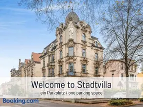 Einzigartige Stadtvilla, super Lage, Parkplatz - Image 1