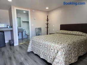 Kluane Park Inn - Image 2