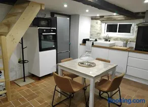Ferienhaus 'La Maisonnette De Raphaël' mit privatem Garten und WLAN - Image 2