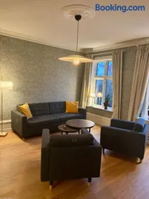 Stad & Hav, Lägenhet i Strömstads Hjärta - Image 4