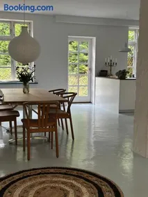 Beautiful Villa in Klampenborg - Image 2