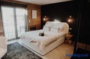 Chalet Nest - Image 1