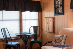 Lakeview Cedar Cabin - Kicks 66 - 4 - Image 2