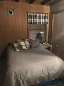 Brown Drake Lodge - Image 2