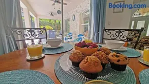 20 mins Disney, Private Heated Pool & Spa, Games Room, Spacious, Good for Groups - Image 1