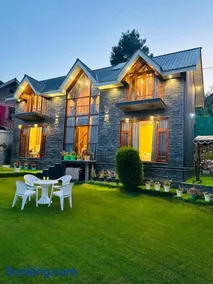 Cliffside cottage - Image 1