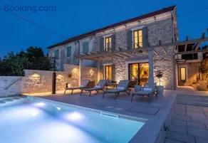 Heritage Villa Francheza-Elegant Stone villa near the Beach, Pašman Island , Ugrinić - Image 4