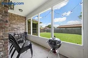 City Escape BBQ Yard WiFi Games Pets Welcome - Image 2