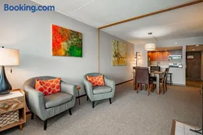 101B One Bedroom One Bath - Image 3