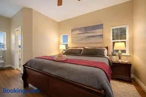 Healdsburg Wine Country Escape with Tasting Perks & Vineyard Views - Image 3