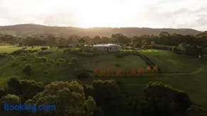 Stables Estate Farm Views Private Driving Range - Image 1