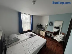 Breeze Guest House - Image 3