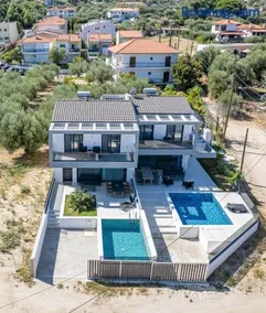 LUKA VILLAS Plage - Image 1