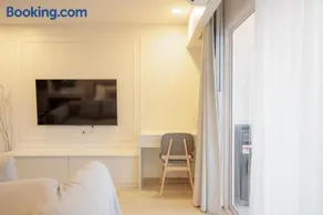 Warm & Homey stay near CentralFestival - Image 2