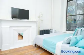 New York84 Charming3 Upper West Side Apartment - Image 4