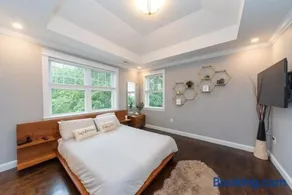 Ultra-Luxurious Home near Boston Pet-Friendly - Image 4