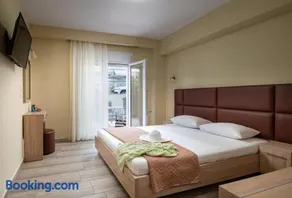 Ioranna Studios - Sarti Sithonia - Image 1