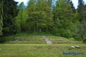 Grajski kamp - pitch your own tent - Image 3