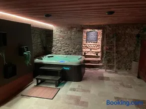 Maison Pérouges spa - Image 1