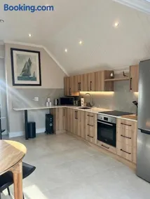 Luxurious Loft on Spinnaker! - Image 4