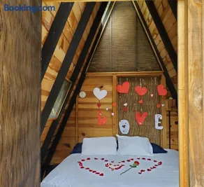 New Natural Paradise Amazing Pet Friendly Cabin - Image 1