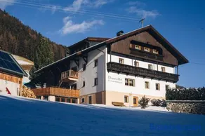 Prünsterhof - Image 1