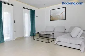 Krya Suites - Image 1