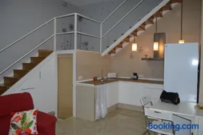 Duplex Daises - Image 1