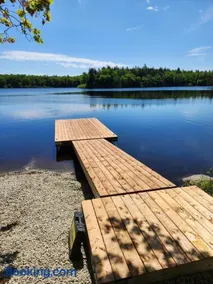 Ortis Solis - Lake Cottage - Image 3
