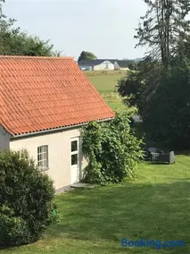 Landlig idyl - direkte til golfbane - Image 2