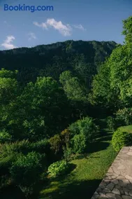 Meteora Mountain Stonehouse with Private Garden - Image 2