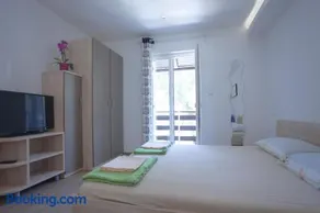 Studio apartment - seaview - Image 5